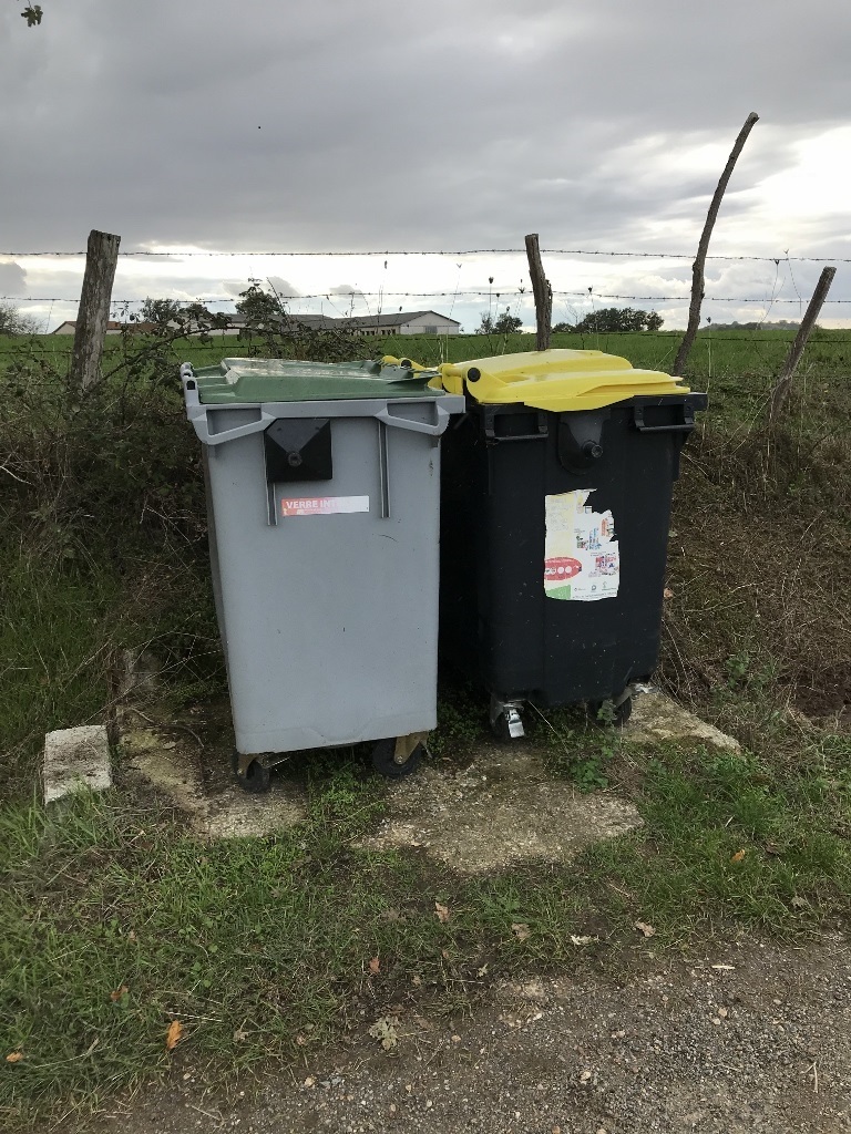 Des visuels seront apposés sur tous les containers.