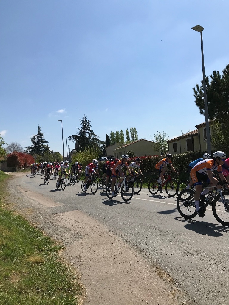 Course cycliste avril 2023